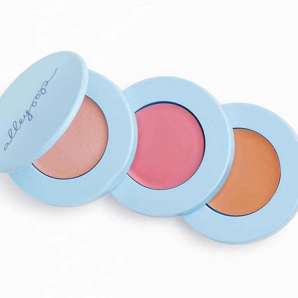 🆕✨2/$30✨ NEW Blush, Bronzer and Highlighter Stack the Odds in Sassy Pants